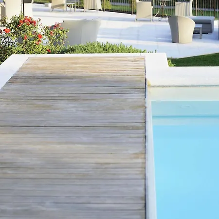 Relais Rossar Boutique Garda & Hills ホテル